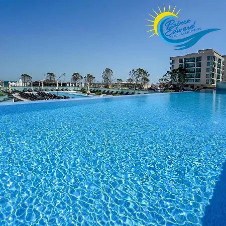 Prince Edward Infinity Beach - & Spa - Free Parking 아파트 Năvodari